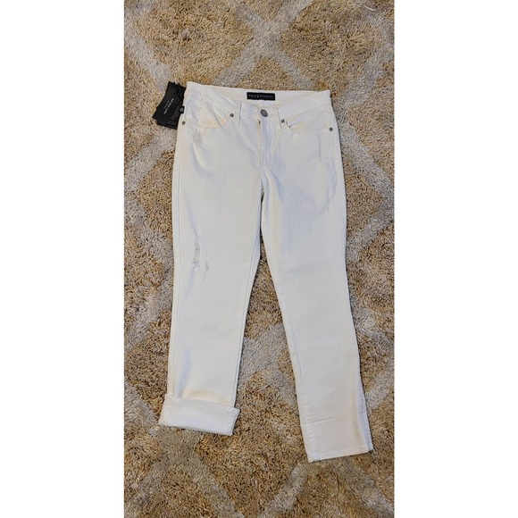 NWT Rock & Republic White Kendall Mid Rise Capri Size Size 6. - Picture 2 of 9